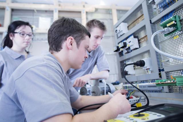 Technikum informatyczne czy liceum ?