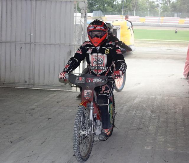 na fot.: Żużlowców MDM Komputery TŻ Ostrovia czeka najważniejszy mecz sezonu.