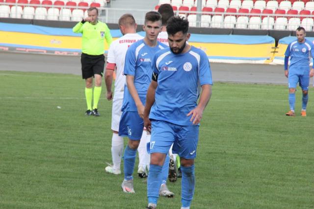 na fot.: Centra po remisie w derby Ostrowa, przegrała w 12 kolejce z rezerwami KKS-u.