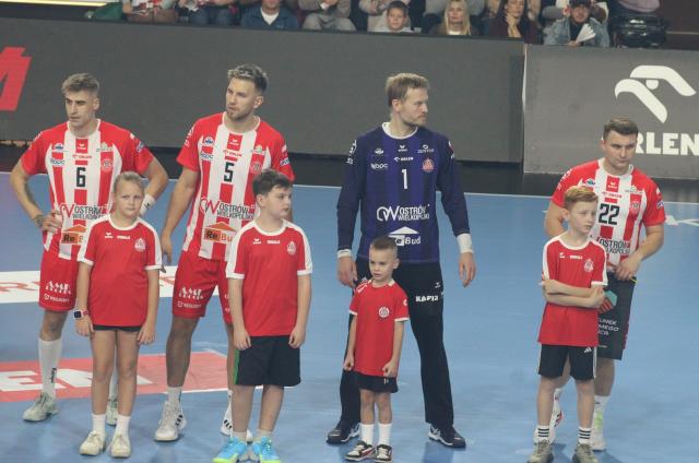 Pracowity listopad KPR Ostrovii