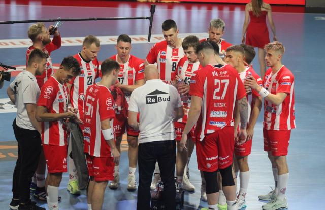 W komplecie po nowym roku