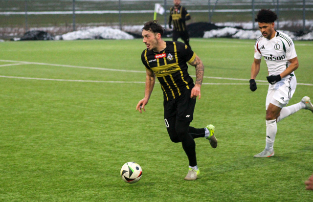 Derby na otwarcie wiosny
