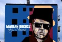 na fot. pleszewski mural z wizerunkiem Mariana Bogusza