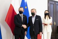 na fot. od lewej: prof. Tomasz Grodzki / marszałek Senatu; Bogdan Kaczmarek / członek rady gospodarczej autor: Marta Marchlewska - Kancelaria Senatu