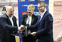 W poniedziałek w Ostrowie podpisano umowę na organizację meczu Polska - Dania na Stadionie Miejskim