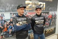 na fot.: Grzegorz Walasek i Tomasz Gapiński pozostają w Arged Malesie na sezon 2022.