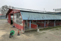 na fot.: dotychczasowa wiata parku maszyn zostanie całkowicie rozebrana