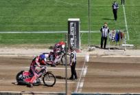 na fot.: Paweł Sitek (kask czerwony)