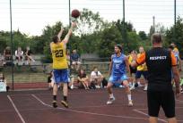 na fot.: co roku w wakacje w Ostrowie odbywają się koszykarskie zmagania OSW Summer League