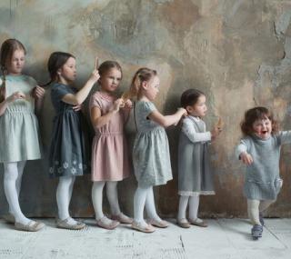 Artemyeva Yulia / Sisters /Rosja