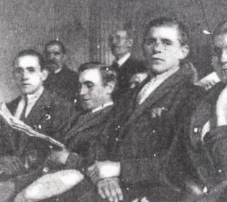 na fot.: oskarżeni o udział w wypadkach lutowych z 1926 r. podczas rozprawy sądowej / Archiwum Państwowe w Kaliszu