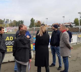 na fot.: W środę odbyła się wizytacja przedstawicieli Speedway Ekstraligi na Stadionie Miejskim.
