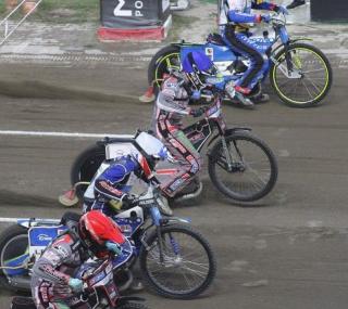 na fot. Ostrowianie w drugiej kolejce pojadą na swoim torze