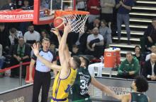 Stall rozbiła 18-krotnych mistrzów Polski !